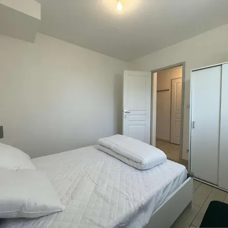3 Pieces Avec Jardin, Proche Plage Aytre, Parking Prive - Fr-1-246-679 * אייטר